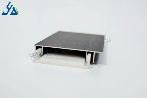 black aluminium board