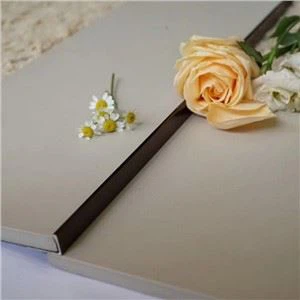 Алюминиевая отделка с прямым краем